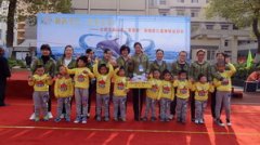 自闭症康复得好的孩子已正常上学 家长功不可没