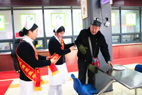  合肥康华康复医院“粥”到服务，情暖腊八