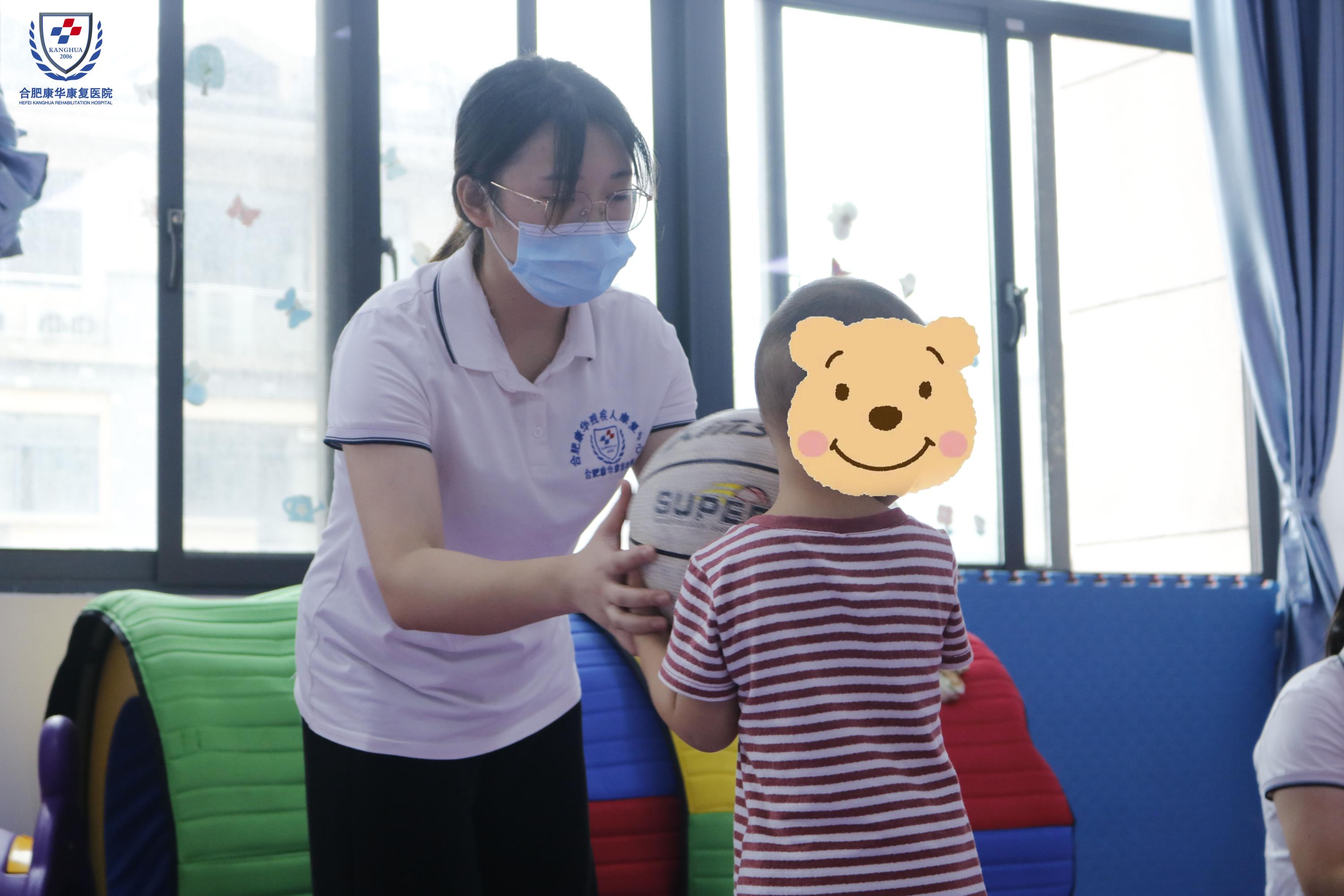 脑瘫患儿手臂的康复训练家长都知道吗【康复课堂】